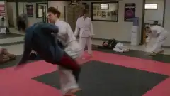 Кобра Кай 4 сезон 1 серия